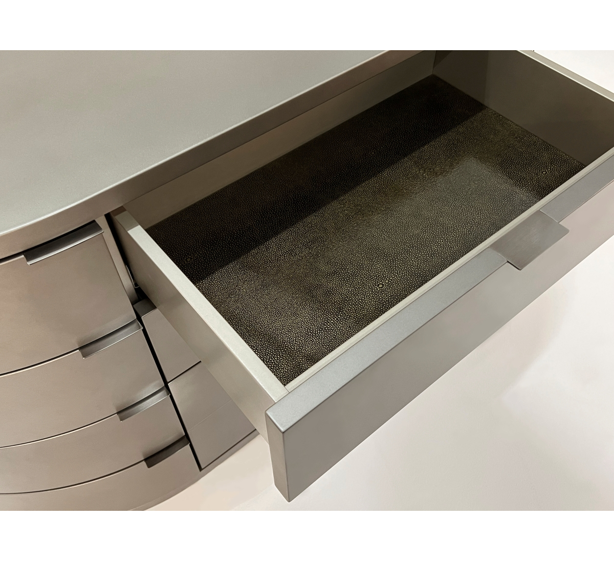 Комод CASTILLA Armani / Casa, стоимость 1 760 000 руб.  Фотография 6